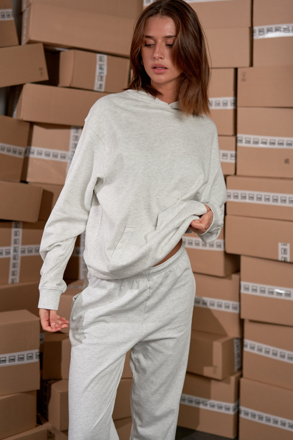 Huppari ilman vetoketjua - harmaa