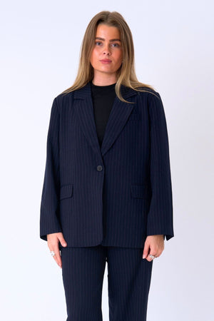 Ylisuuret bleiser - laivaston pinstripe