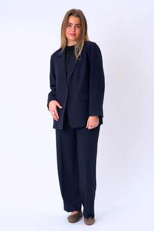 Ylisuuret bleiser - laivaston pinstripe