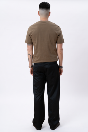 Basic V-kaula-aukkoinen t-paita - Olive