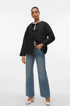 Sabine LS -tikattu takki - musta