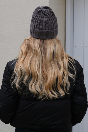 Ribbed Beanie - Tummanharmaa