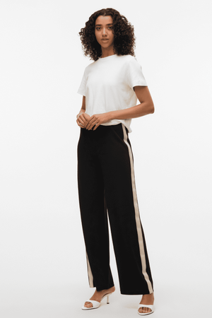 Berliinin MW Wide Panel Pant - Musta