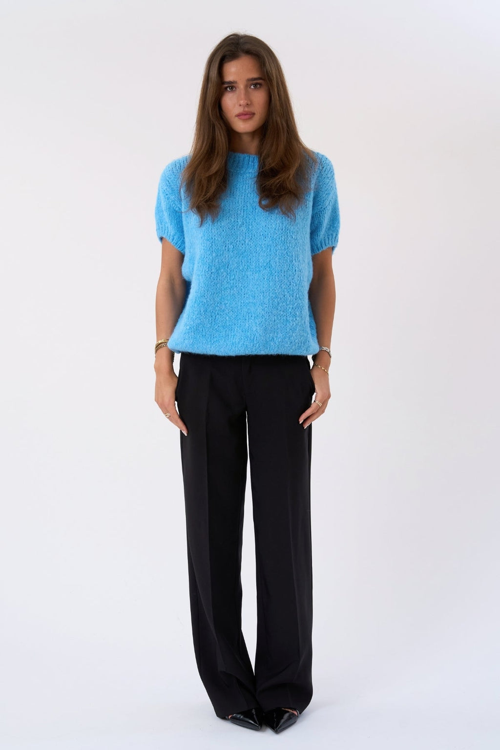 Chloe lyhythihainen neule - vaaleansininen