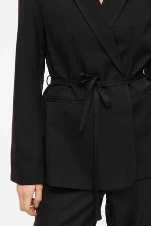 Gurha Blazer - musta