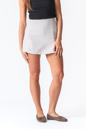 Amina Skorts - harmaa