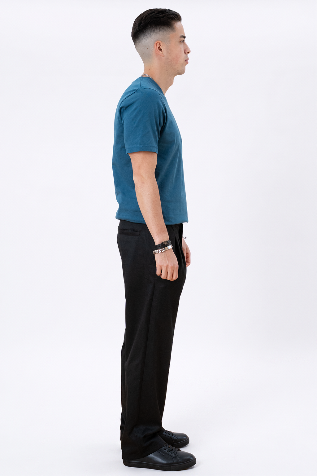 Basic V-kaula-paita-Petroleum Blue