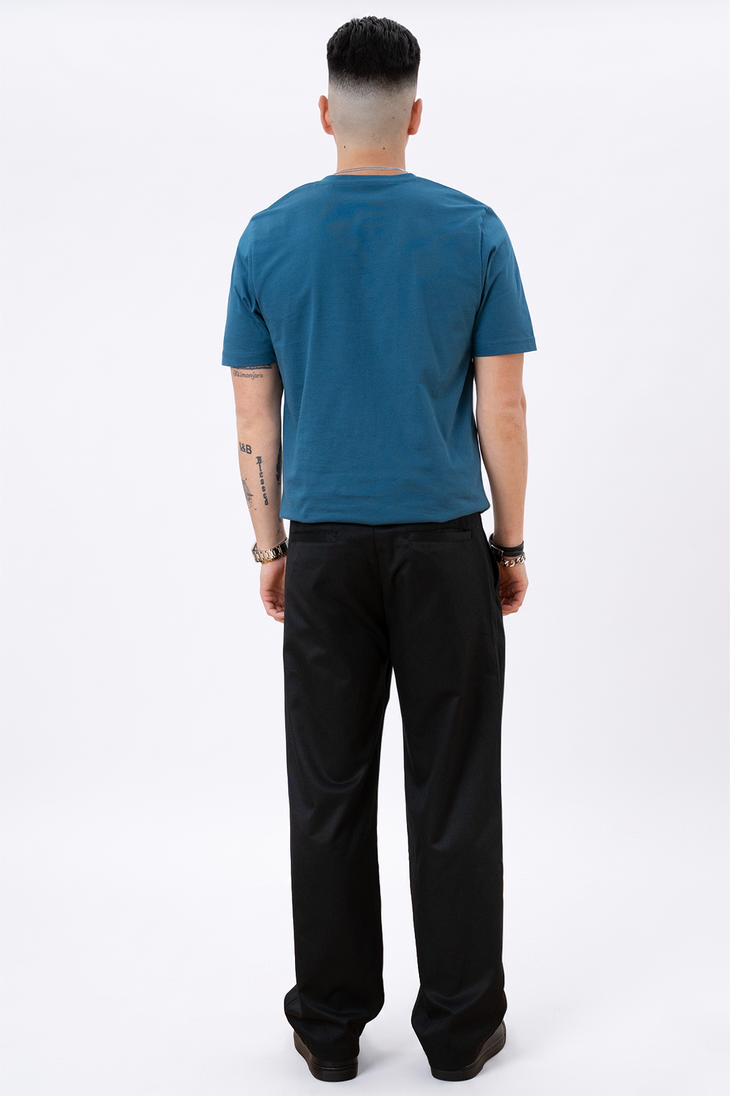 Basic V-kaula-paita-Petroleum Blue