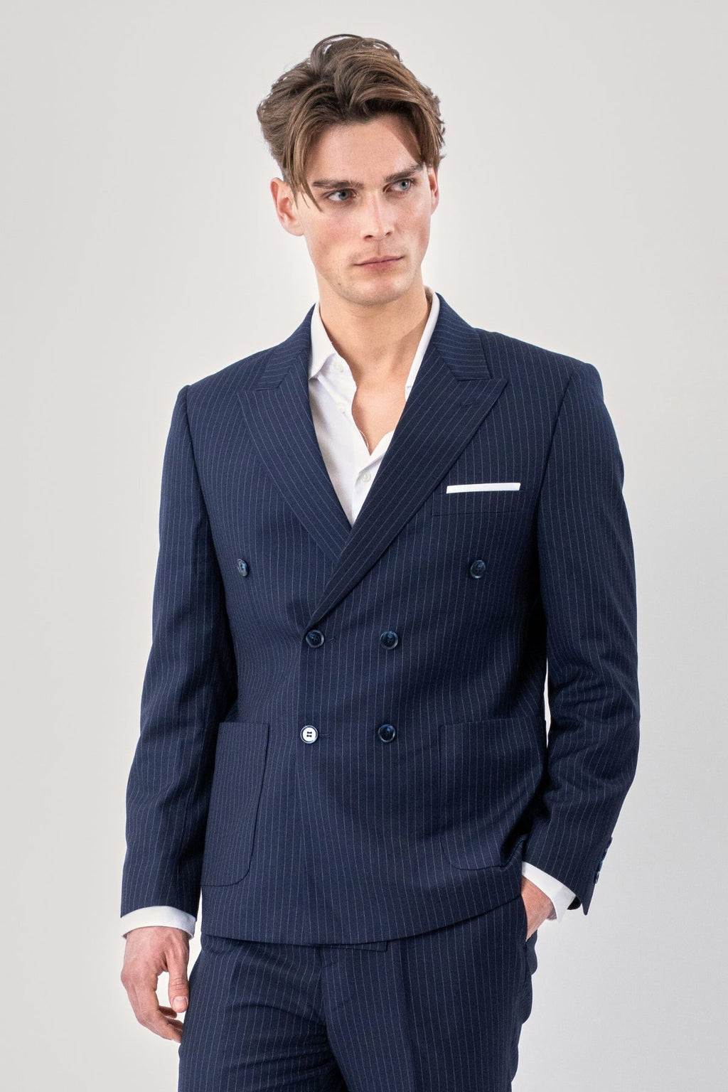 Klassinen bleiseri - Navy Pinstripe