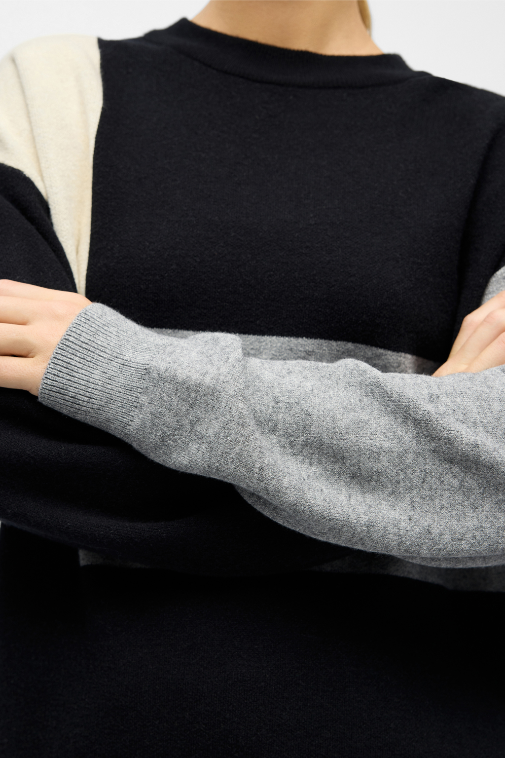 Ray Knit Pullover - Musta hiekka