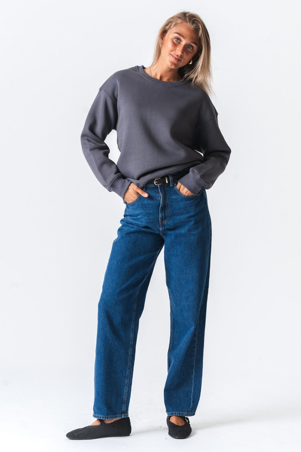 Alina -pusero - tummanharmaa