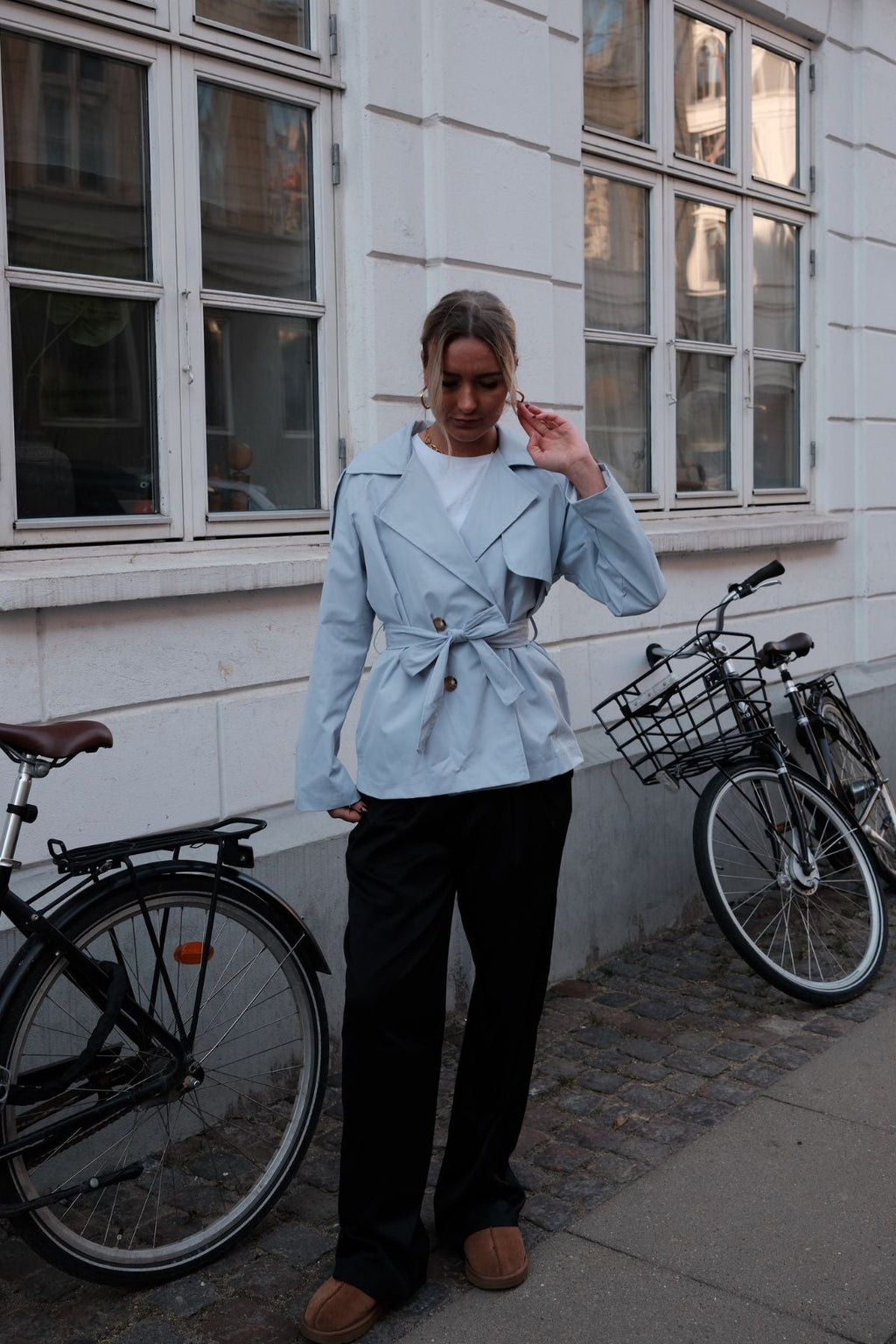 Sia lyhyt trenssitakki - taivaansininen