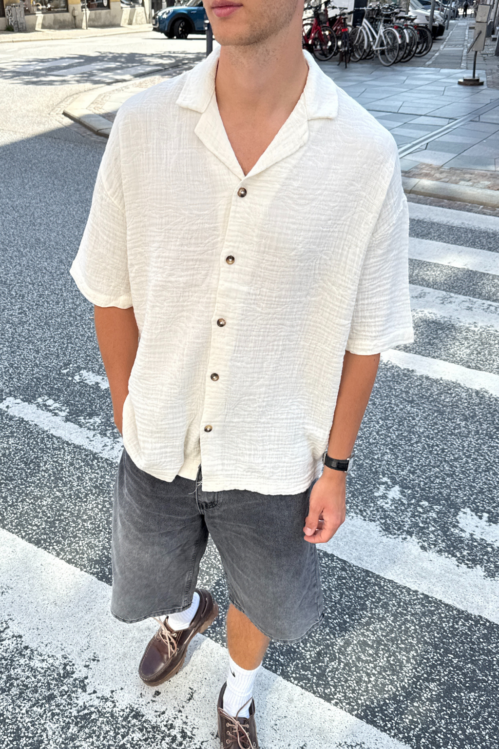 Lyhyen hihan paita - valkoinen