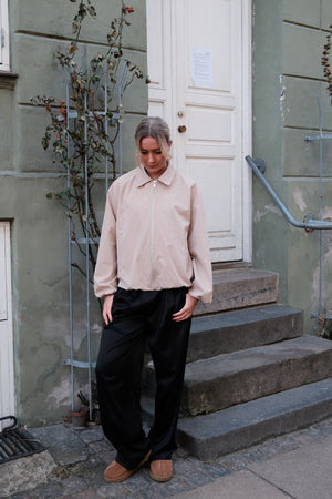 Ines lyhyt takki - beige