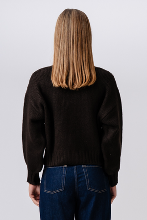 V-kaula-aukkoinen neuletakki - ruskea