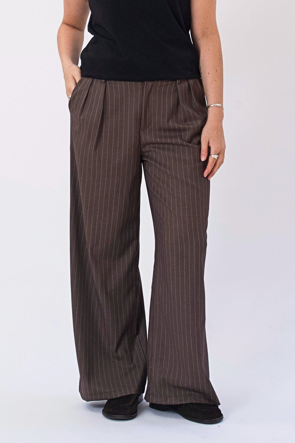 Paloma Pinstripe Pants - Tupakka