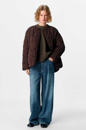 Allie tikattu takki - Java