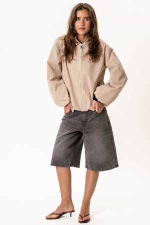 Ines lyhyt takki - beige