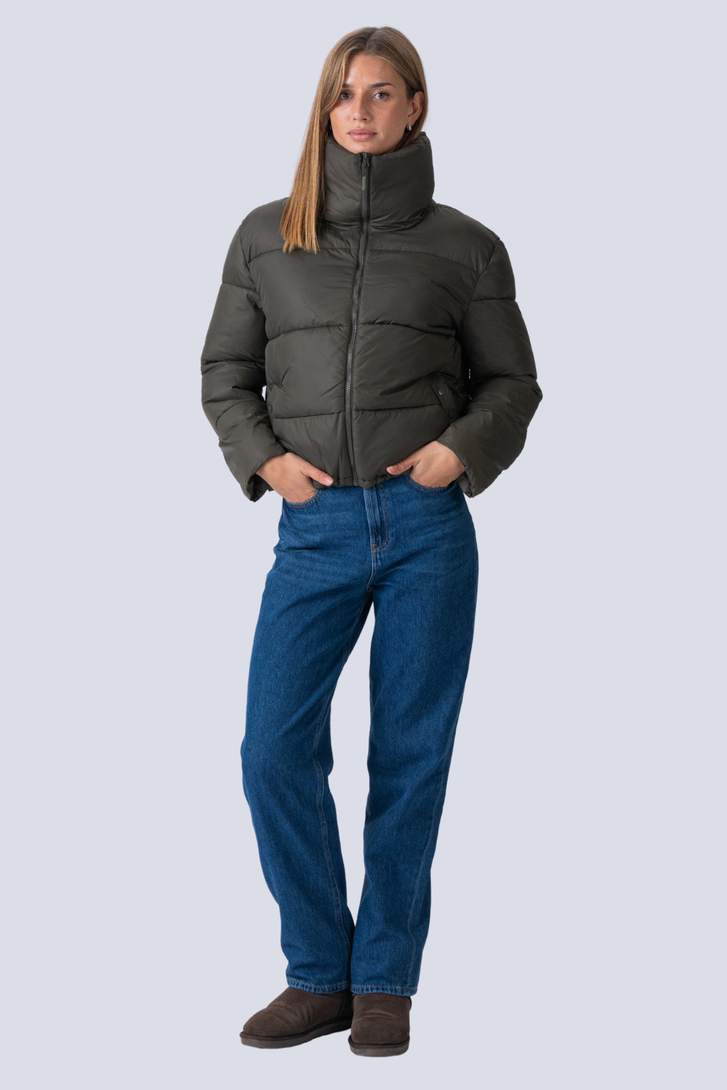 Lyhyt puffer -takki - oliivi