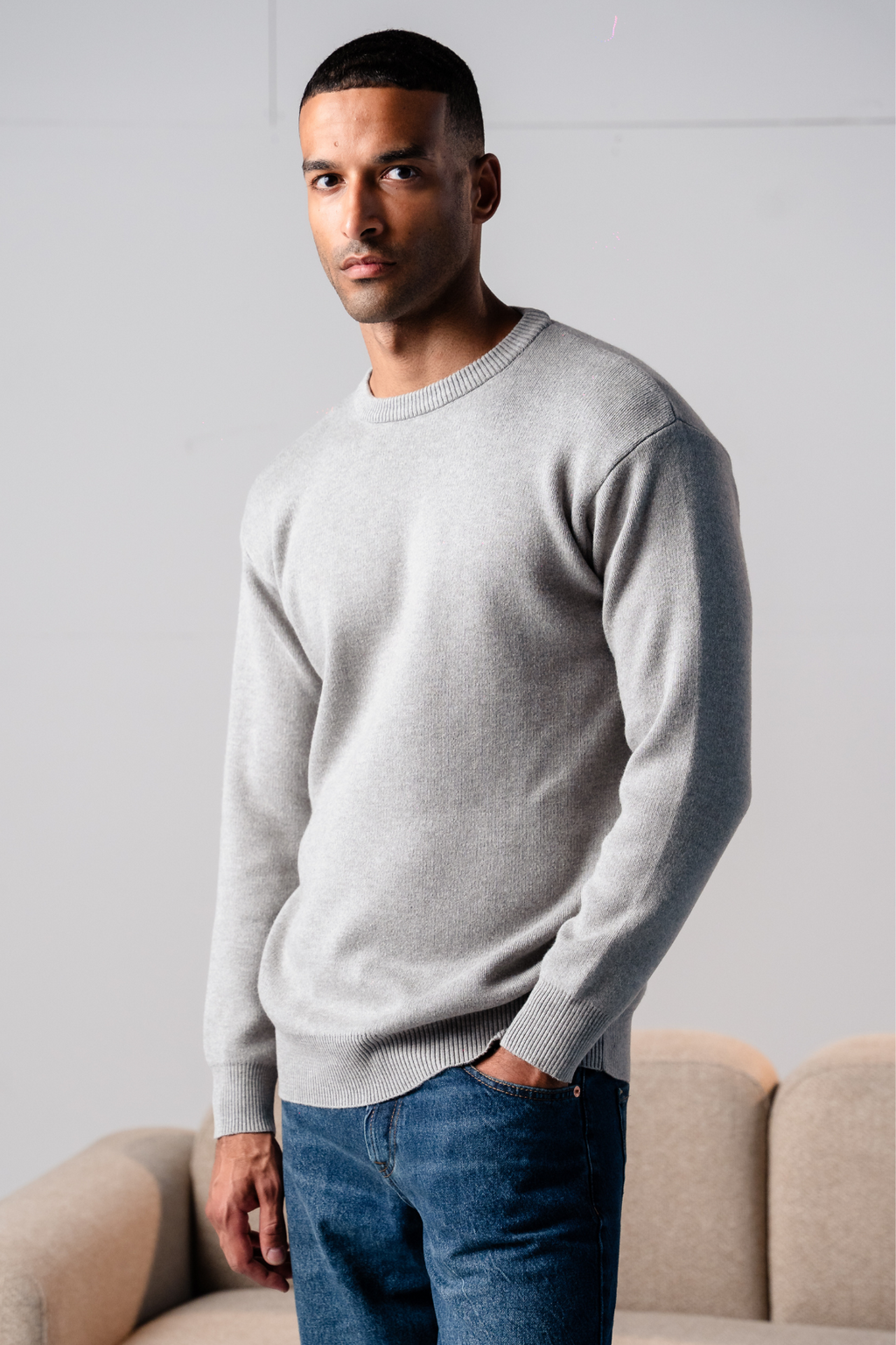 Crewneck Knit -villapaita - vaaleanharmaa