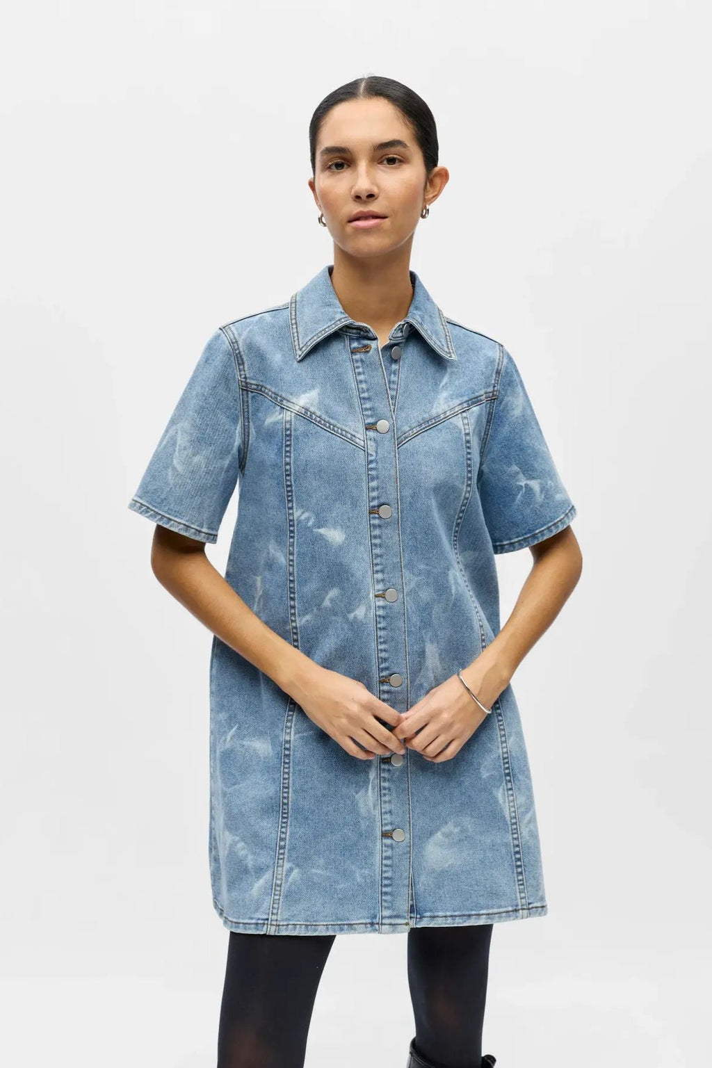 Claudia lyhyt farkkumekko - vaaleansininen denim