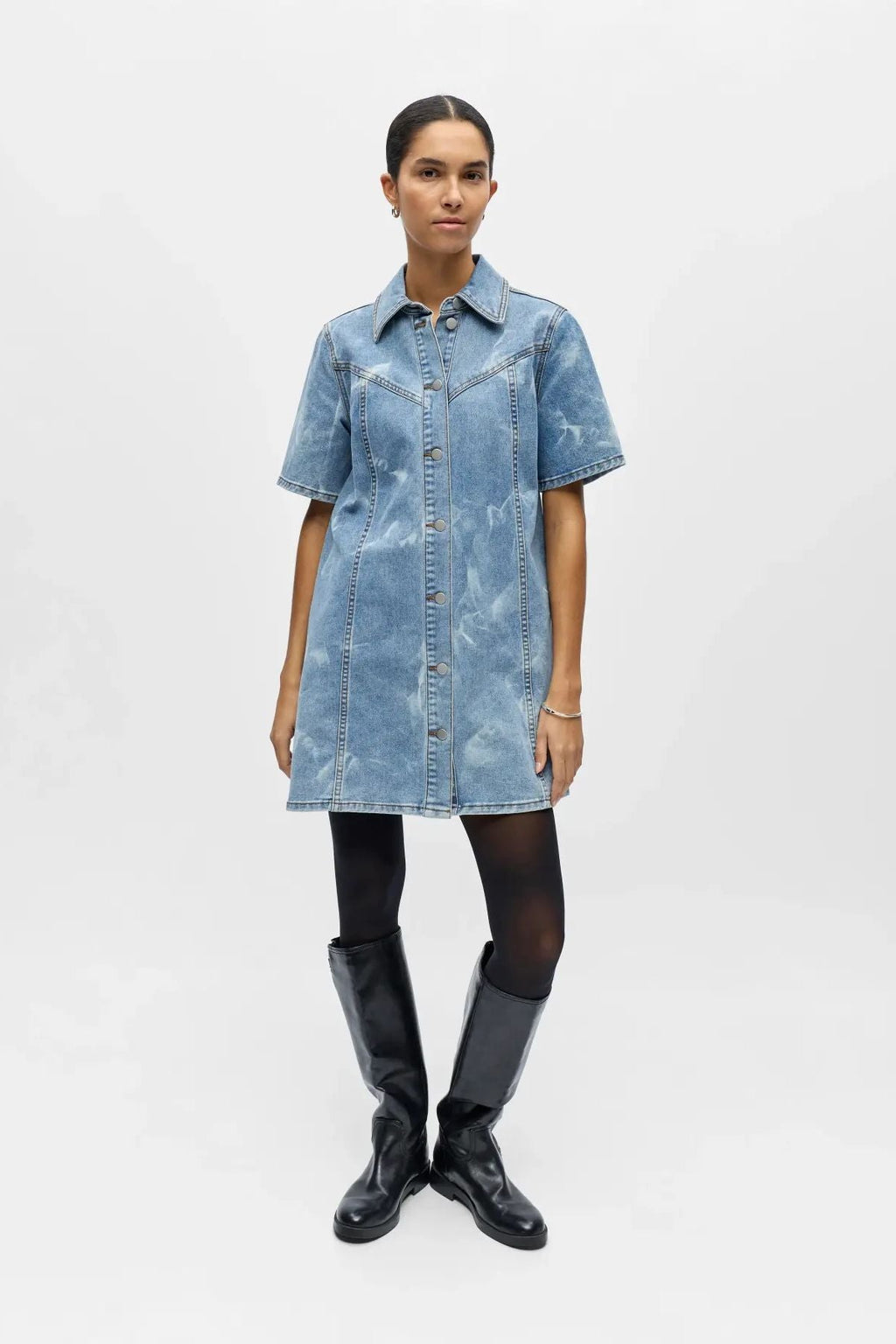 Claudia lyhyt farkkumekko - vaaleansininen denim