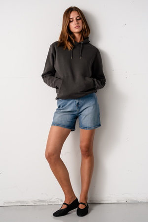 The Original Performance Denim Shorts - Medium Blue Denim (Nainen)