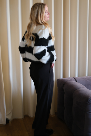 Emma Pants Löysä - musta