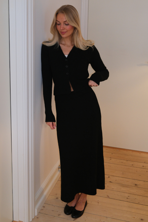 Nova Knit -hame - musta