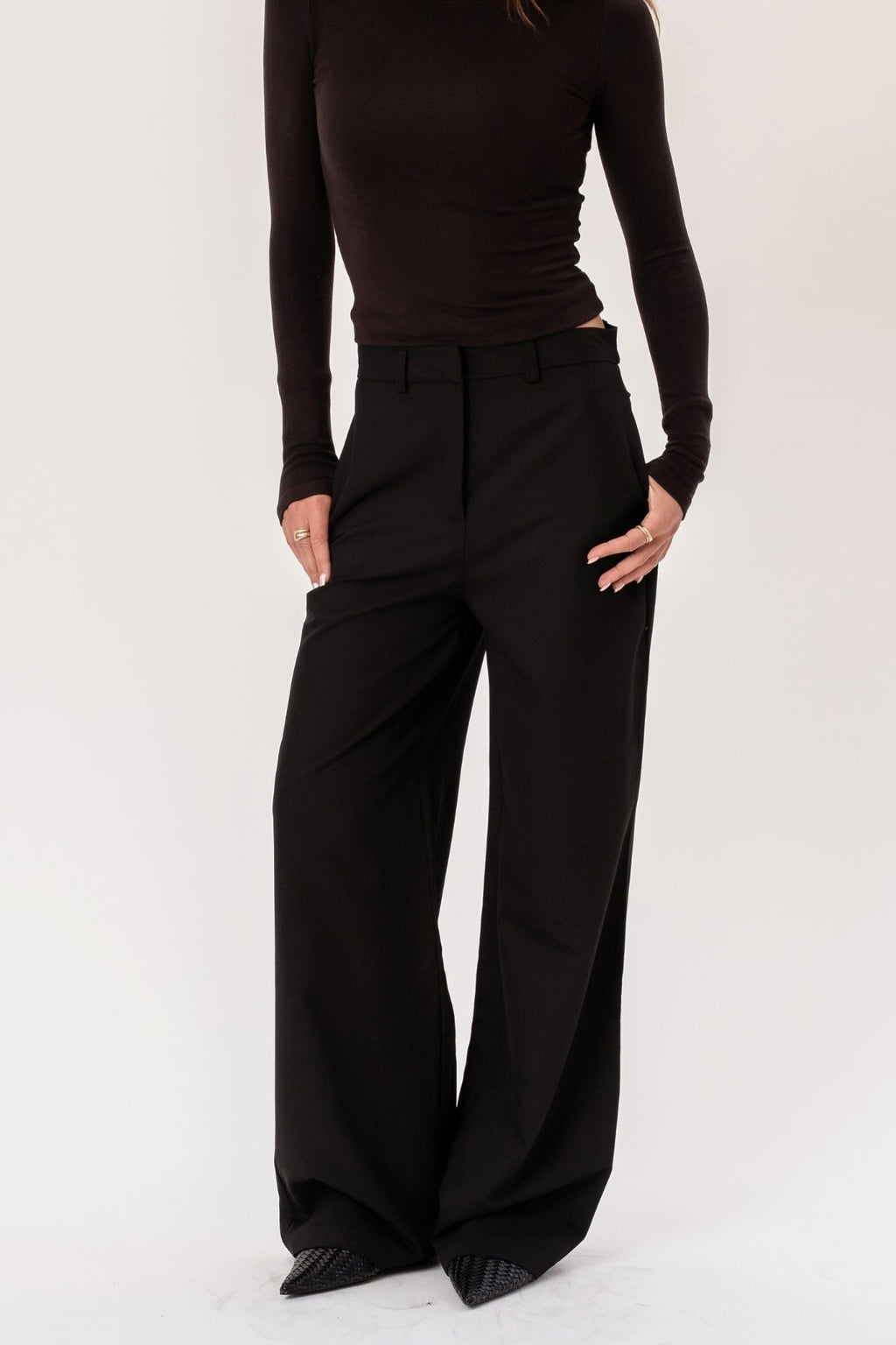 Rosalie Wide Pants - Musta