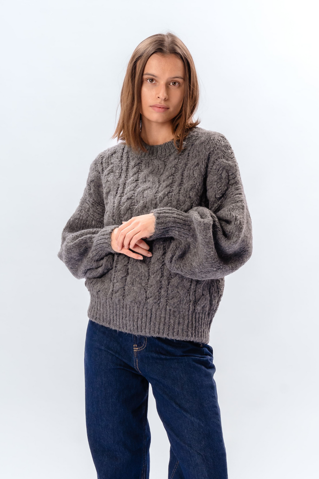 Emma Cable Knit - Keskiharmaa
