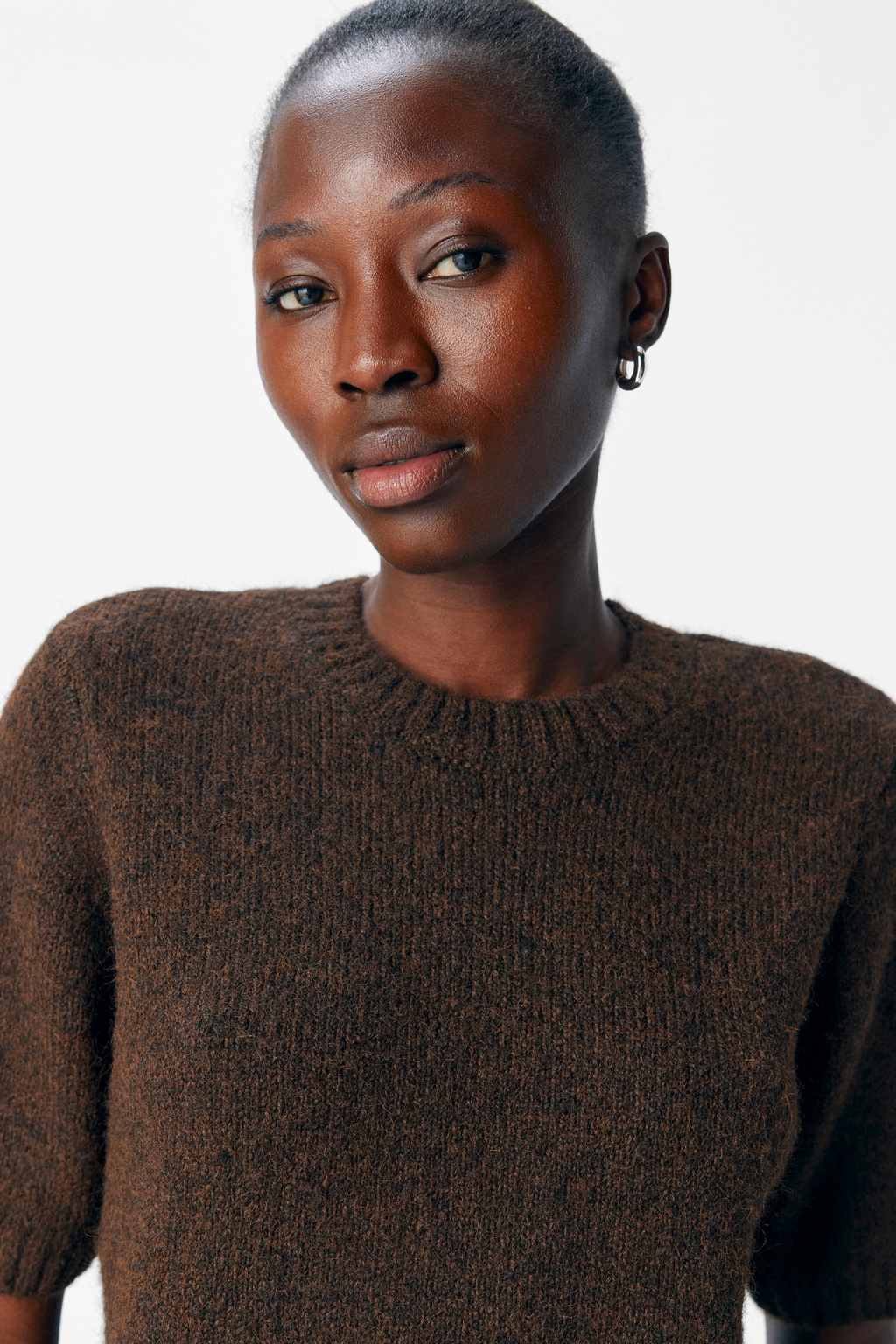 Aggia s/s neulottu pullover - sinetöinti ruskea