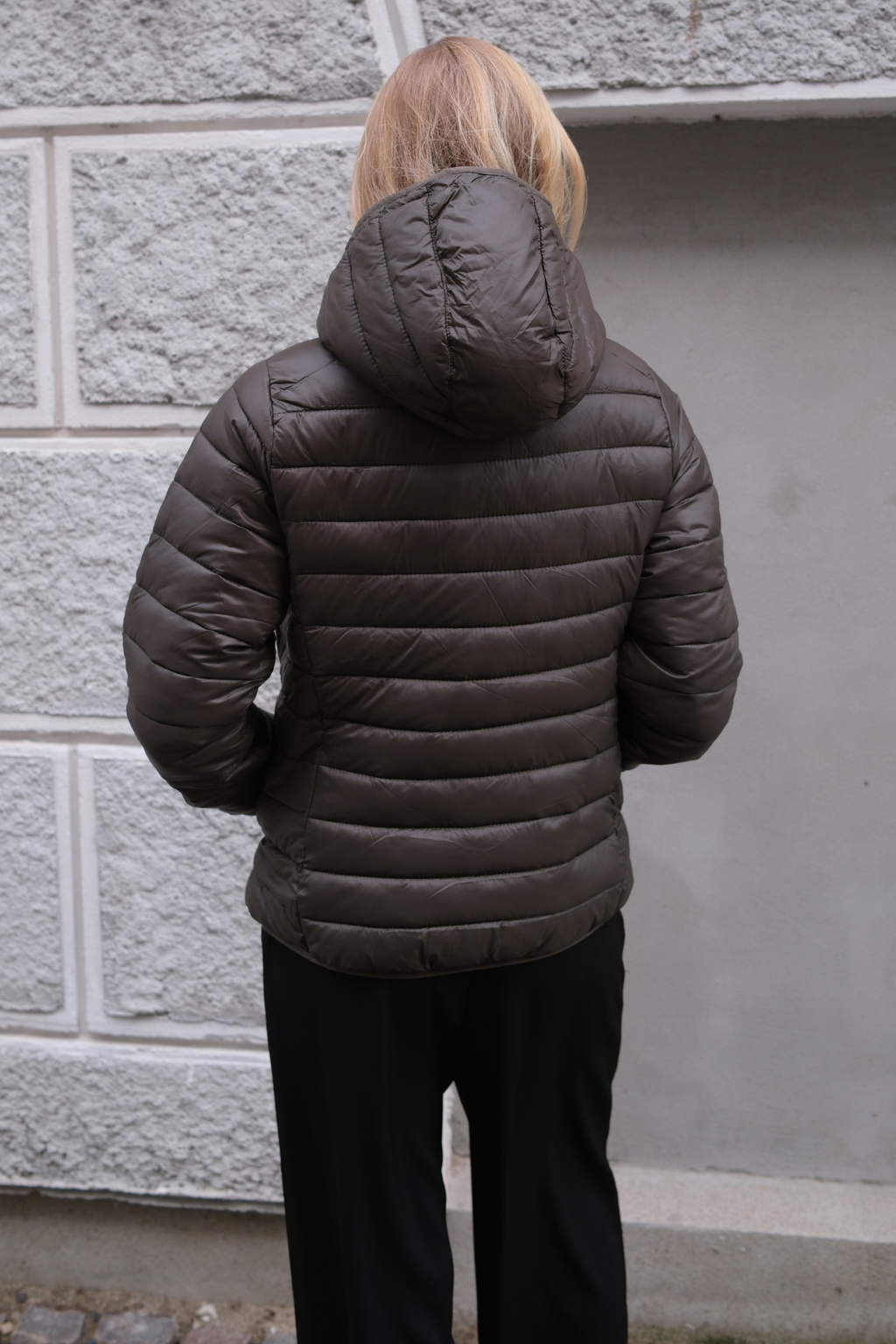 Kevyt puffer -takki - oliivi