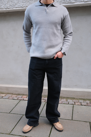 William Regular Farkut - Solid Black