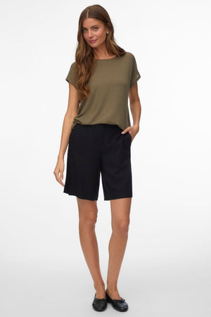 Natali Shorts - Musta