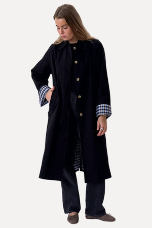 Livia Trenchcoat - musta