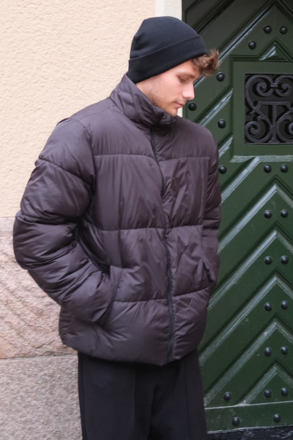 Charlie Beanie - musta