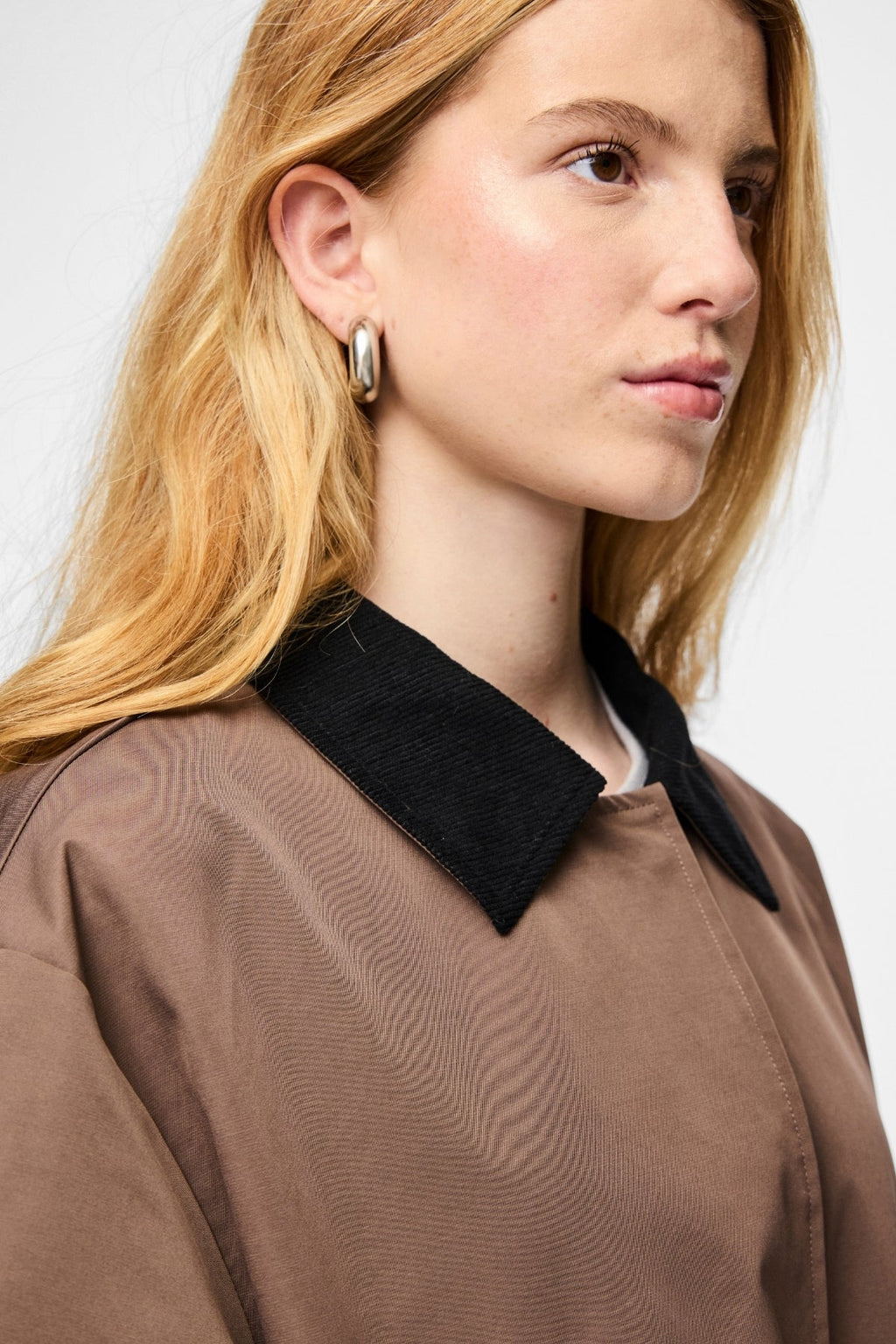 Jorma Long Light -takki - Coffee Quartz Black