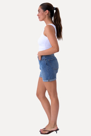 The Original Performance Denim Shorts - Medium Blue Denim (Nainen)
