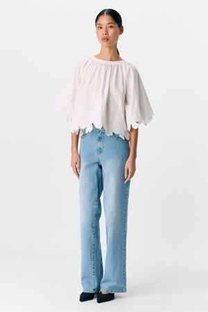 Kamma Top - pilvitanssija