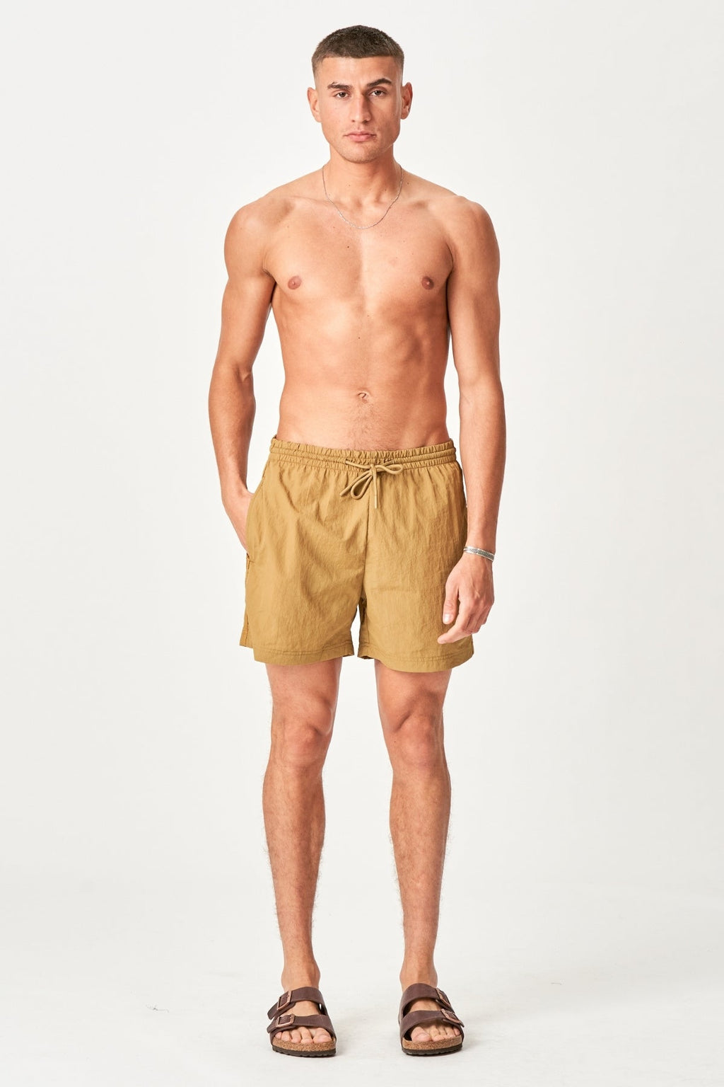 Premium Uida Shorts - khaki