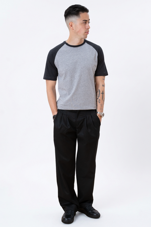 Basic Ragan T-paita-mustavalo harmaa