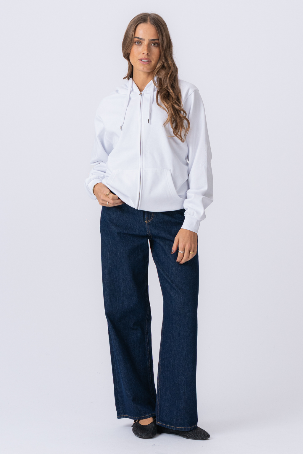 Basic Zip -huppari - valkoinen