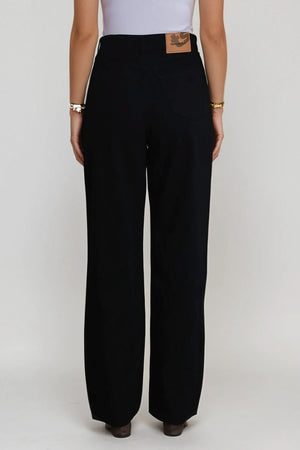 Nora Regular Farkut - pesty musta