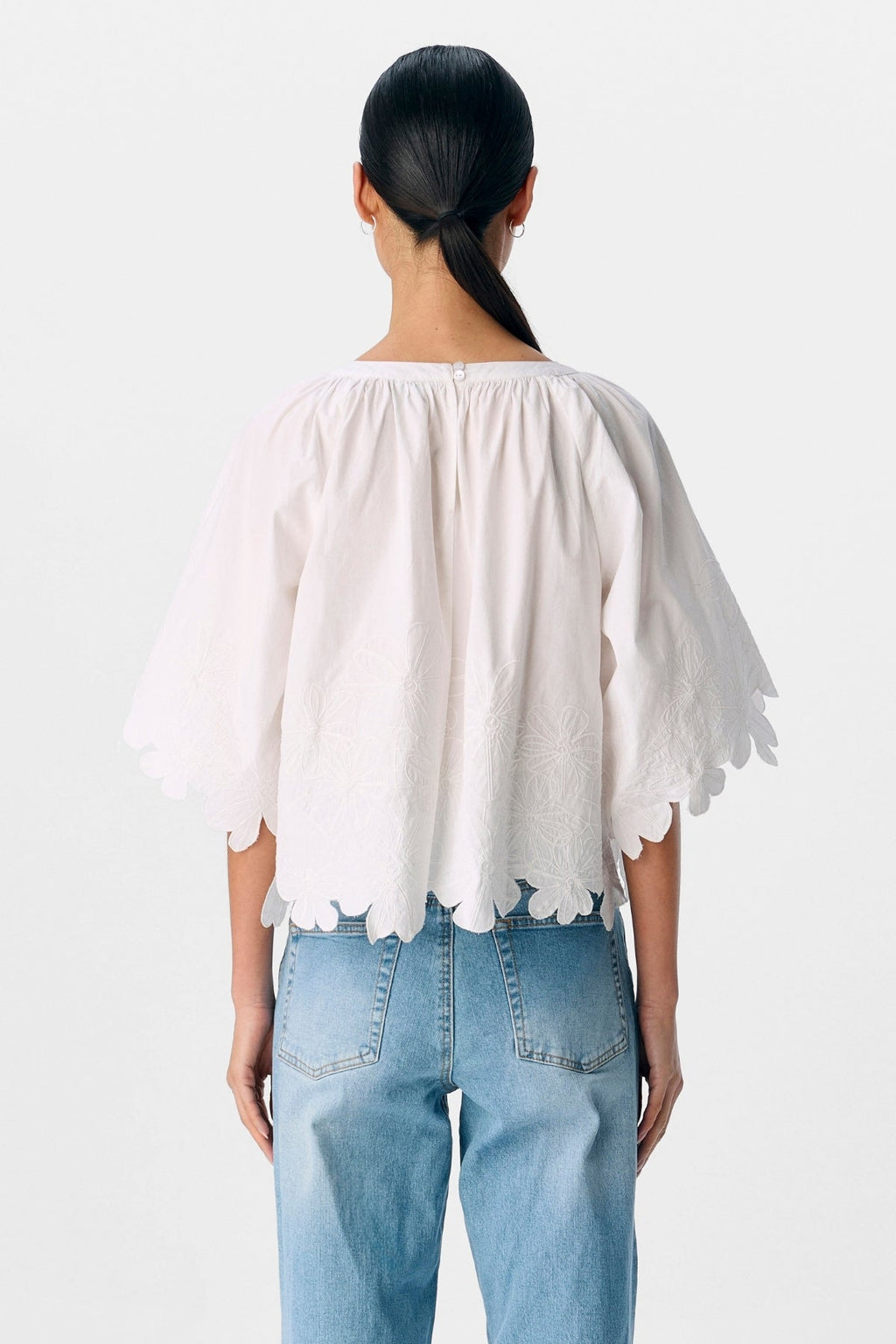 Kamma Top - pilvitanssija