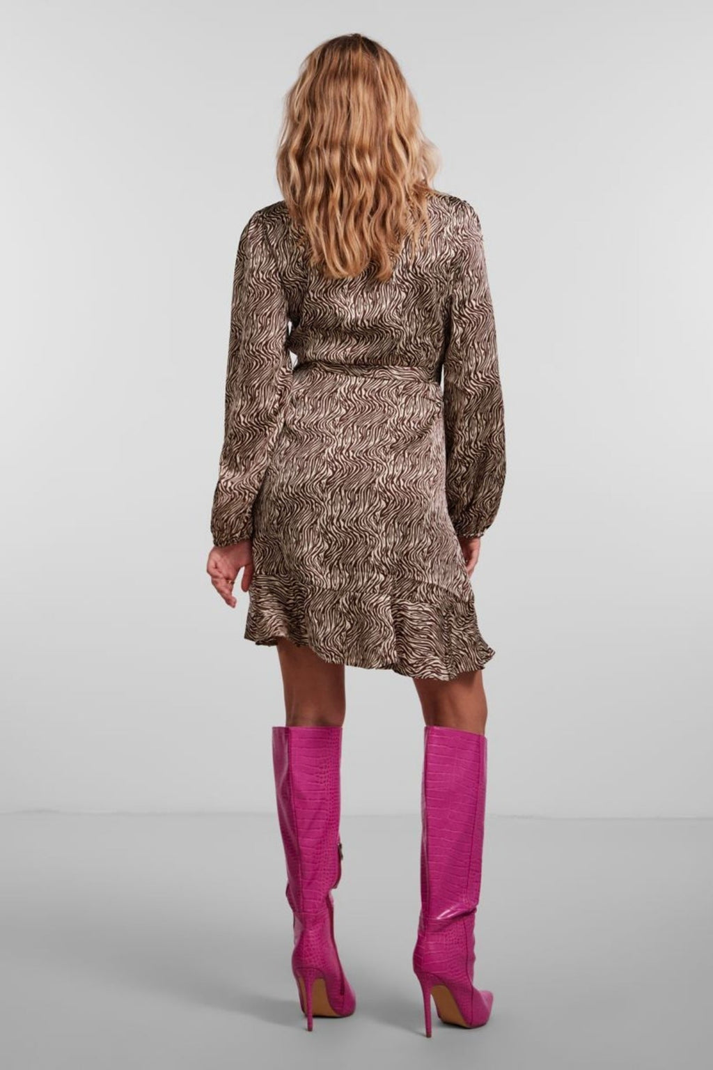 Julia Wrap Kjole - Sikuri kahvi