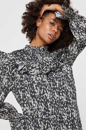 Becky Lyhyt mekko - musta