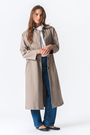 Carla Trenchcoat - hiekka