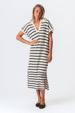 Victoria -mekko - valkoinen/musta