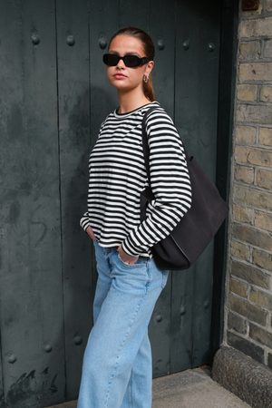 Raidallinen pitkähihainen Regular Fit - Musta